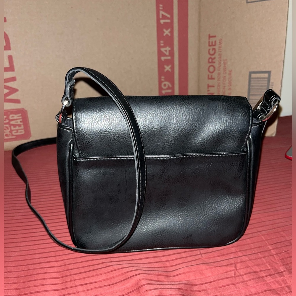 Purse - Picture 2 of 2
